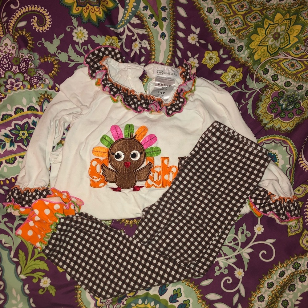 Thanksgiving outfit